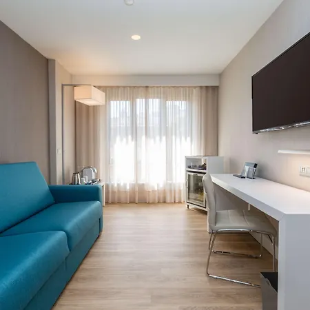 Otel Nh Principado