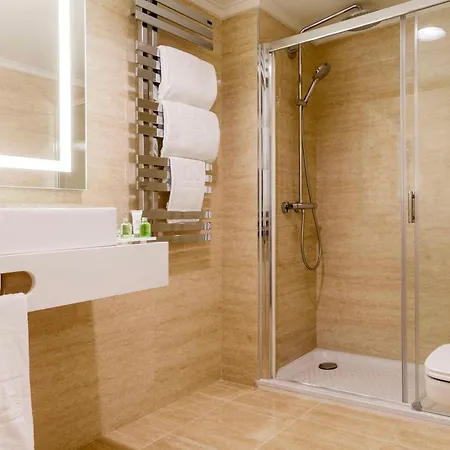Otel Nh Principado