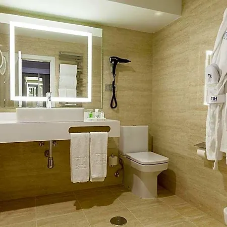 Nh Principado Otel 4*