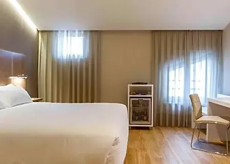 Szálloda Nh Principado 4*