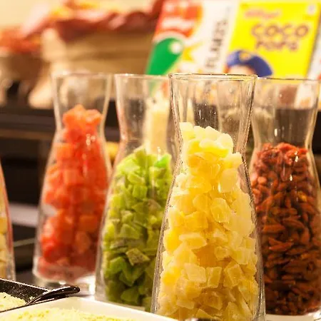 מלון Nh Principado