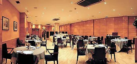 Nh Principado Hotel