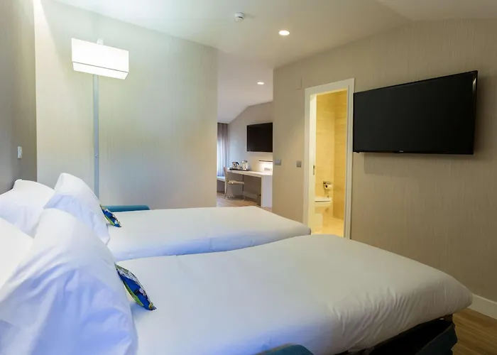 Hotel Nh Principado 4*